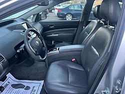 Key #12 Toyota Prius Hatchback 4D