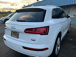 Key #6 Audi Q5Premium Plus SUV 4D Key #6 Audi Q5Premium Plus SUV 4D