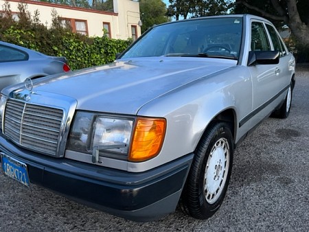 Key #30 Mercedes 300E Key #30 Mercedes 300E
