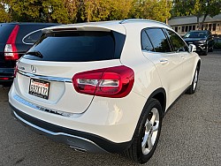 Key #34 Mercedes GLA 250 SUV 4D Key #34 Mercedes GLA 250 SUV 4D
