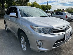 Key #6 Toyota Highlander Hybrid SUV 4D