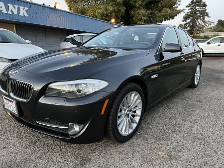 Key #26 BMW 535i Sedan 4D Key #26 BMW 535i Sedan 4D