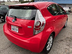 Key #20 Toyota Prius cFour Hatchback 4D Key #20 Toyota Prius cFour Hatchback 4D