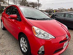 Key #20 Toyota Prius cFour Hatchback 4D Key #20 Toyota Prius cFour Hatchback 4D