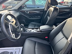 Key #42 Infiniti Q50 3.0t LUXE Sedan 4D