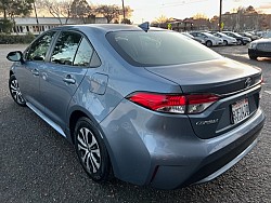 Key #6 Toyota Corolla Hybrid LE Sedan 4D Key #6 Toyota Corolla Hybrid LE Sedan 4D