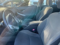 Key #17 Toyota PriusThree Hatchback 4D Key #17 Toyota PriusThree Hatchback 4D