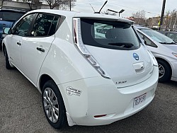 Key #3 Nissan LEAF S Hatchback 4D Key #3 Nissan LEAF S Hatchback 4D