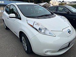 Key #3 Nissan LEAF S Hatchback 4D Key #3 Nissan LEAF S Hatchback 4D