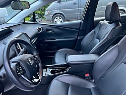 Key #40 Toyota Prius Prime Limited Hatchback 4D Key #40 Toyota Prius Prime Limited Hatchback 4D