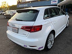 Key #45 Audi A3 Sportback e-tron Premium Wagon 4D Key #45 Audi A3 Sportback e-tron Premium Wagon 4D