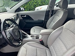 Key #41 Kia Niro Plug-in Hybrid EX Wagon 4D Key #41 Kia Niro Plug-in Hybrid EX Wagon 4D
