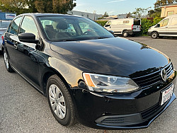 Key #9 Volkswagen Jetta 2.0L S Sedan 4D Key #9 Volkswagen Jetta 2.0L S Sedan 4D
