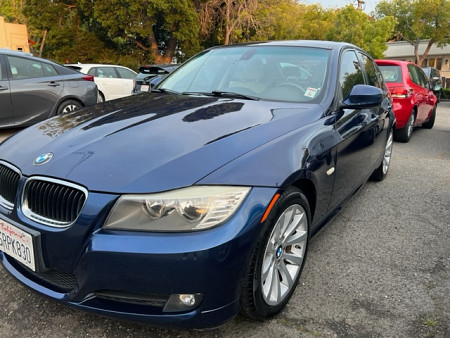 Key #20 BMW 328i Sedan 4D Key #20 BMW 328i Sedan 4D