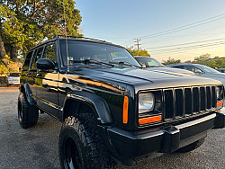 Key #32 Jeep Cherokee Sport SUV 4D Key #32 Jeep Cherokee Sport SUV 4D