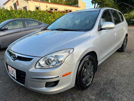 Key #37 Hyundai Elantra Touring GLS Wagon 4D