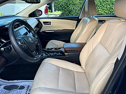 Key #9 Toyota Avalon Limited Hybrid Sedan 4D Key #9 Toyota Avalon Limited Hybrid Sedan 4D