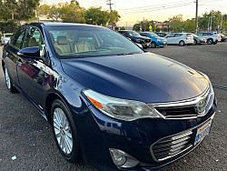 Key #9 Toyota Avalon Limited Hybrid Sedan 4D Key #9 Toyota Avalon Limited Hybrid Sedan 4D