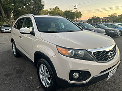 Key #19 Kia Sorento LX Sport Utility 4D Key #19 Kia Sorento LX Sport Utility 4D