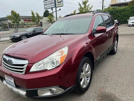 Key #15 Subaru Outback 3.6R Limited Wagon 4D Key #15 Subaru Outback 3.6R Limited Wagon 4D