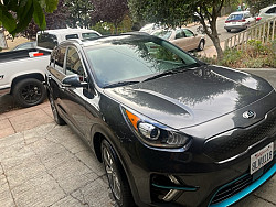 Key #17 Kia Niro EV EX Premium Wagon 4D Key #17 Kia Niro EV EX Premium Wagon 4D