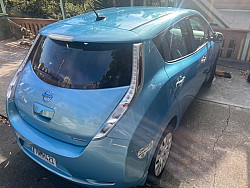 Key #30 Nissan LEAF SV Hatchback 4D Key #30 Nissan LEAF SV Hatchback 4D