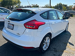 Key #18 Ford Focus SE Hatchback 4D Key #18 Ford Focus SE Hatchback 4D