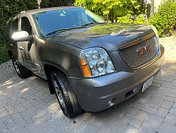 Key #37 GMC Yukon Denali Sport Utility 4D