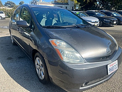 Key #28 Toyota Prius Hatchback 4D Key #28 Toyota Prius Hatchback 4D
