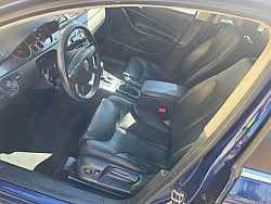 Key #30 Volkswagen Passat 2.0T Sedan 4D Key #30 Volkswagen Passat 2.0T Sedan 4D