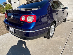 Key #30 Volkswagen Passat 2.0T Sedan 4D Key #30 Volkswagen Passat 2.0T Sedan 4D