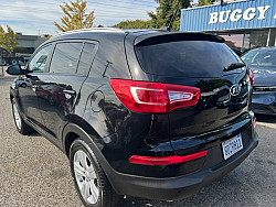 Key #7 Kia Sportage LX Sport Utility 4D Key #7 Kia Sportage LX Sport Utility 4D