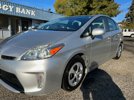 Key #12 Toyota Prius Three Hatchback 4D Key #12 Toyota Prius Three Hatchback 4D