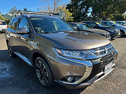 Key #15 Mitsubishi Outlander PHEV GT AWD Key #15 Mitsubishi Outlander PHEV GT AWD