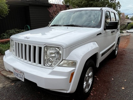 Key #12 Jeep Liberty Sport SUV 4D Key #12 Jeep Liberty Sport SUV 4D