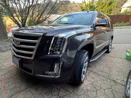 Key #45 Cadillac Escalade Premium Sport Utility 4D Key #45 Cadillac Escalade Premium Sport Utility 4D