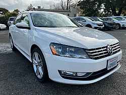 Key #2 Volkswagen Passat V6 SEL Premium Sedan 4D Key #2 Volkswagen Passat V6 SEL Premium Sedan 4D