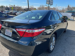 Key #40 Toyota Camry SE Sedan 4D Key #40 Toyota Camry SE Sedan 4D
