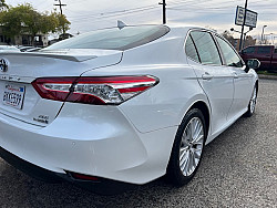 Key #31 Toyota Camry Hybrid XLE Sedan 4D Key #31 Toyota Camry Hybrid XLE Sedan 4D