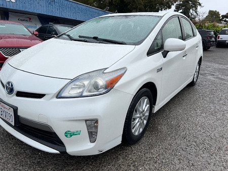 Key #29 Toyota Prius Plug-in Hybrid Hatchback 4D