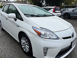 Key #29 Toyota Prius Plug-in Hybrid Hatchback 4D Key #29 Toyota Prius Plug-in Hybrid Hatchback 4D