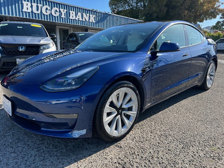 Key #44 Tesla Model 3 Long Range Sedan 4D Key #44 Tesla Model 3 Long Range Sedan 4D