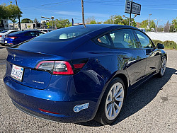 Key #44 Tesla Model 3 Long Range Sedan 4D Key #44 Tesla Model 3 Long Range Sedan 4D
