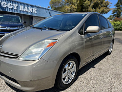 Key #46 Toyota Prius Sedan 4D Key #46 Toyota Prius Sedan 4D