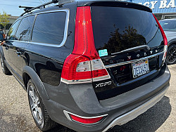 Key #47 Volvo XC70 T6 Platinum Wagon 4D