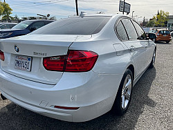 Key #48 BMW 328i Sedan 4D Key #48 BMW 328i Sedan 4D