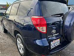 Key #19 Toyota RAV4 Sport Utility 4D Key #19 Toyota RAV4 Sport Utility 4D