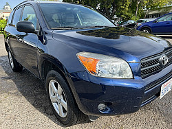 Key #19 Toyota RAV4 Sport Utility 4D Key #19 Toyota RAV4 Sport Utility 4D
