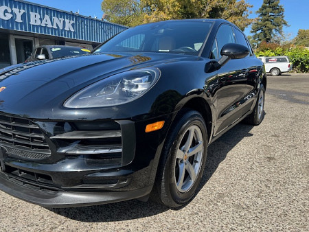 Key #3 Porsche Macan Sport Utility 4D Key #3 Porsche Macan Sport Utility 4D