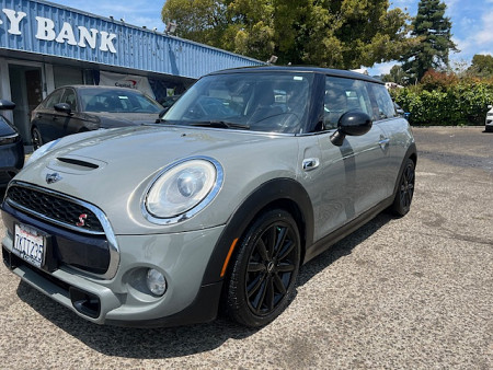 Key #14 MINI Hardtop 2 Door Cooper S Hatchback 2D Key #14 MINI Hardtop 2 Door Cooper S Hatchback 2D